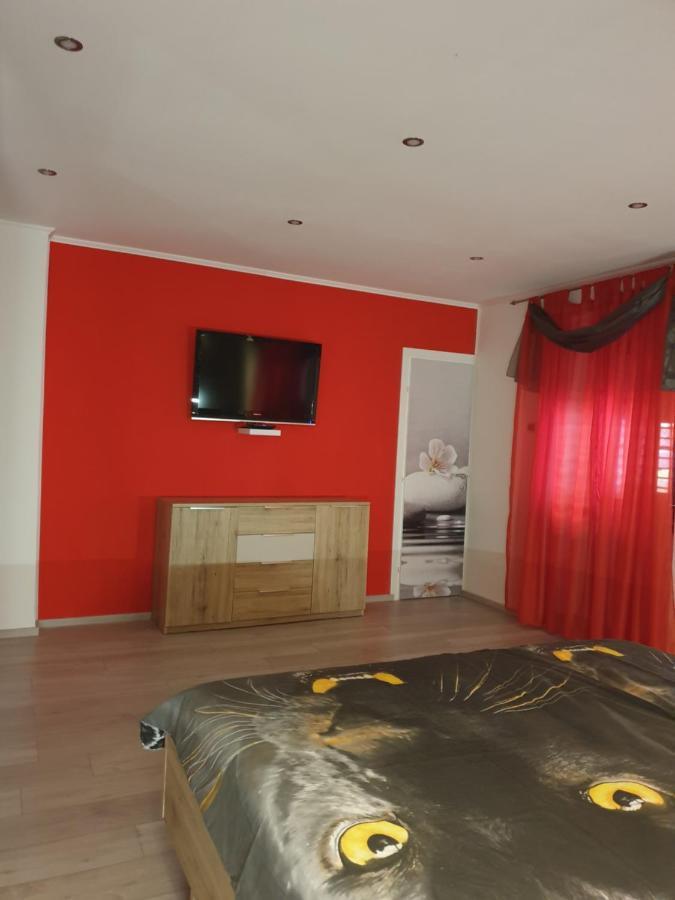 Room Petra In Centertown Zengg Kültér fotó