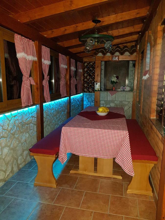 Room Petra In Centertown Zengg Kültér fotó